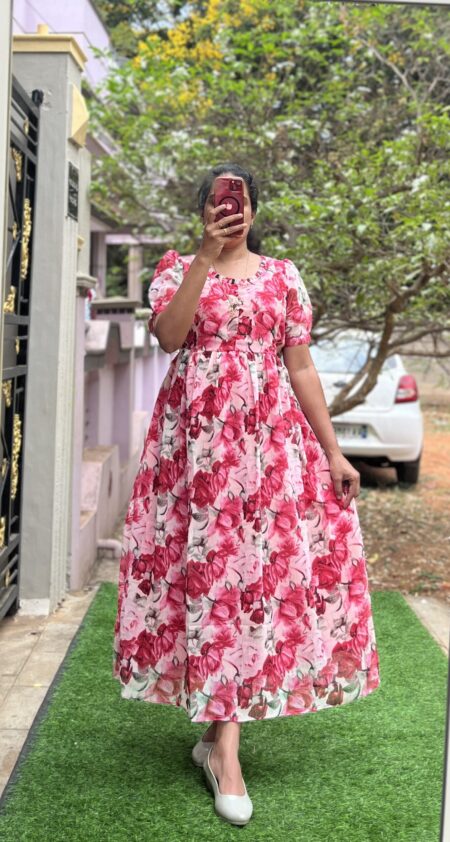 Georgette Maternity/Feeding kurti - Frillneck - RoseBuds