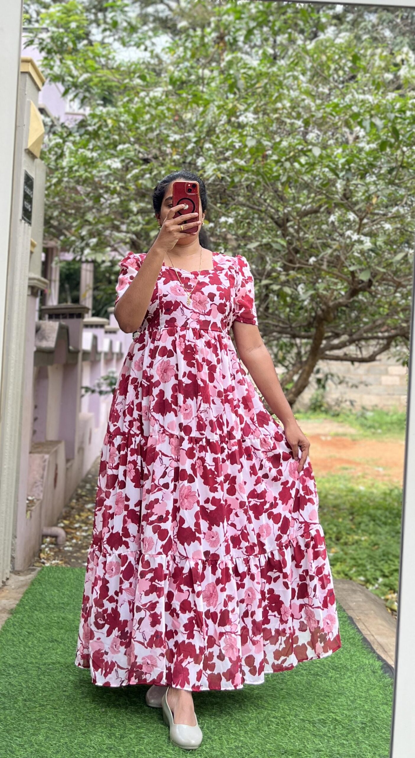 Georgette Maternity/ Feeding Maxi - 3tier - Red Spray