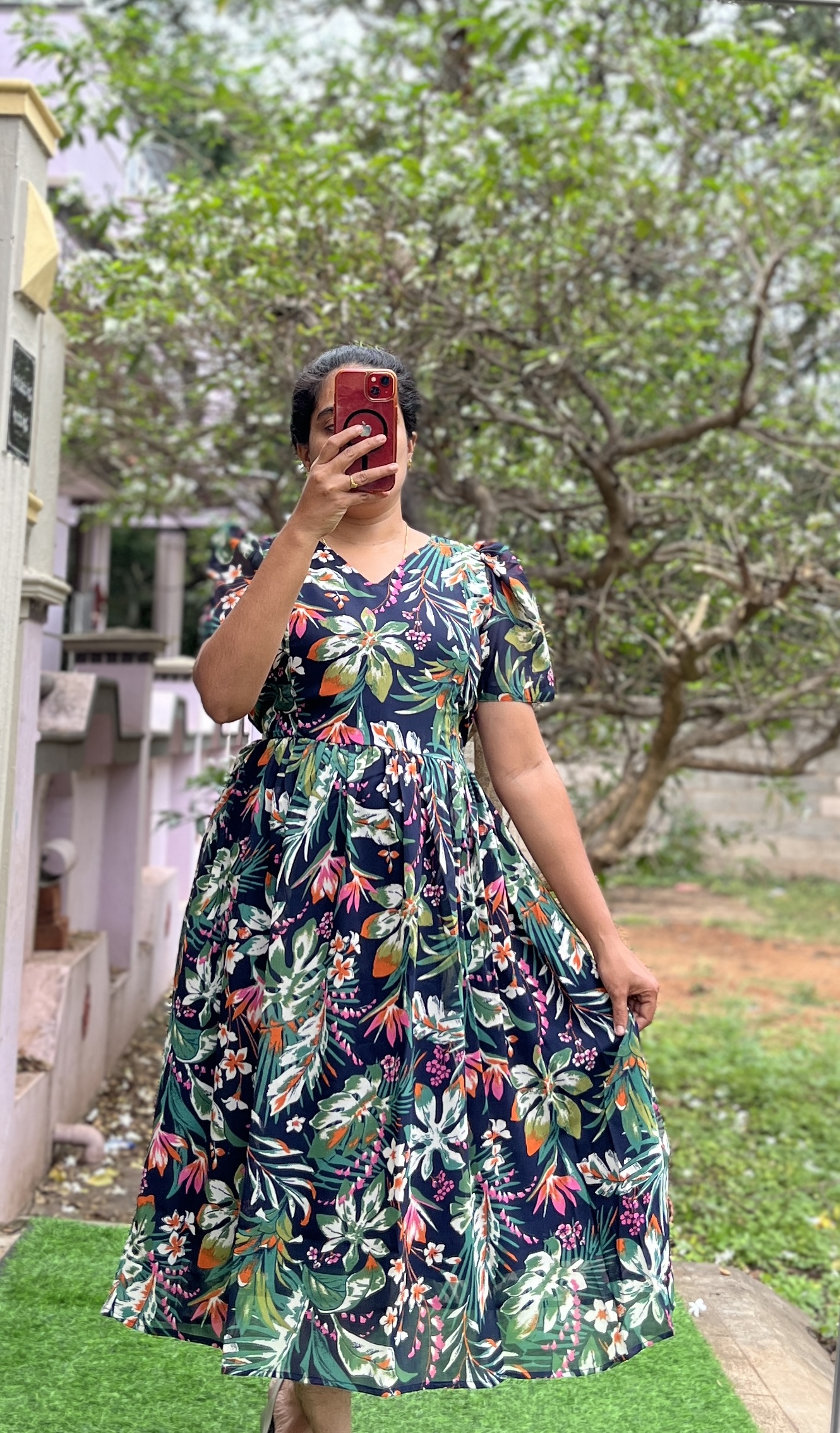 Georgette Maternity/Feeding kurti - Vneck Navy with Green