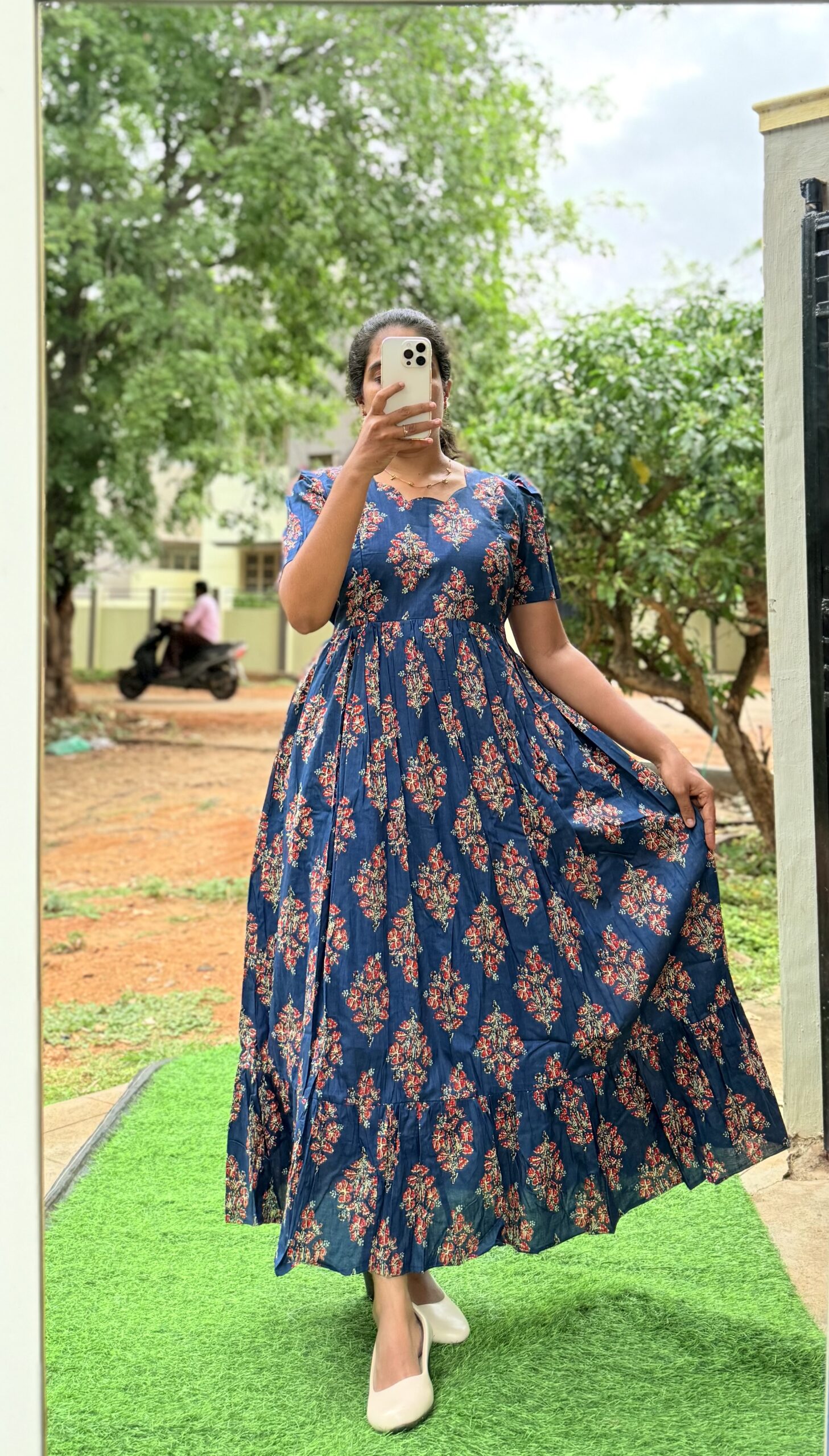 Cotton Maternity/Feeding kurti - Cotton navy bouquet